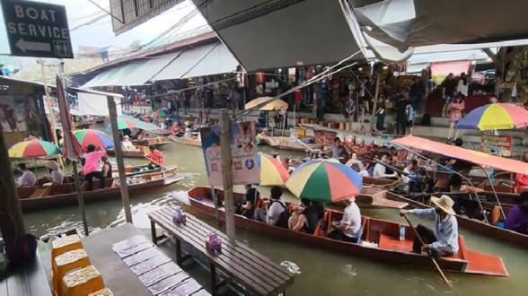 Floating Market Thailand