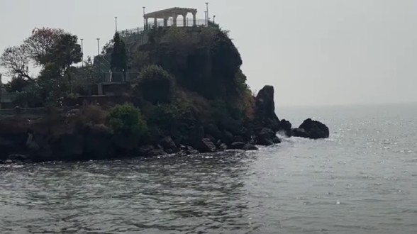 Dona Paula Beach, Goa