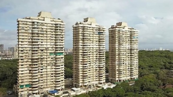 Grand Paradi Towers